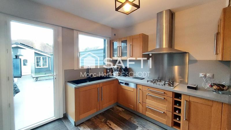 Maison - 96 m² - 6 pièces