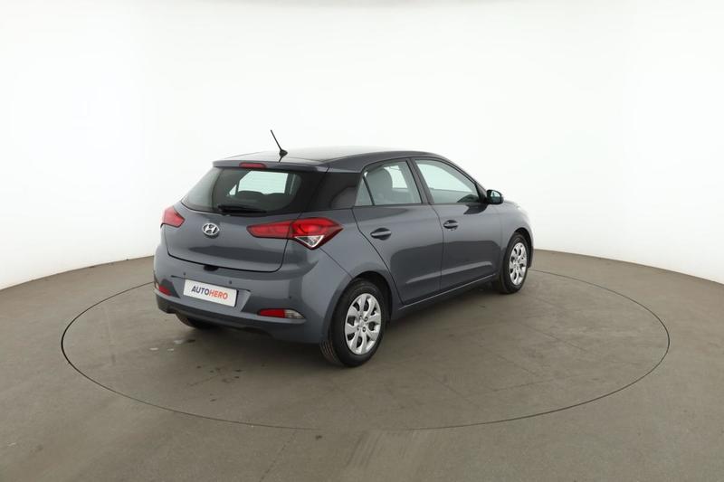 Hyundai i20 1.2 Initia 84 ch