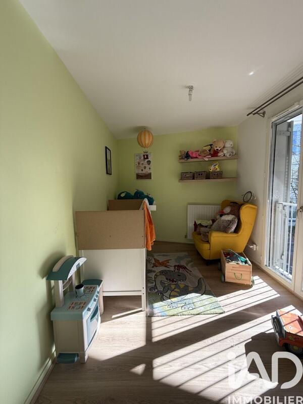 Appartement - 104 m² - 5 pièces