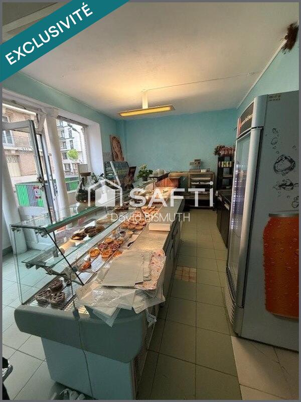 Local commercial - 45 m² - 2 pièces