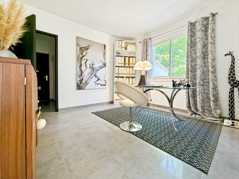 Villa - 450 m² - 14 pièces