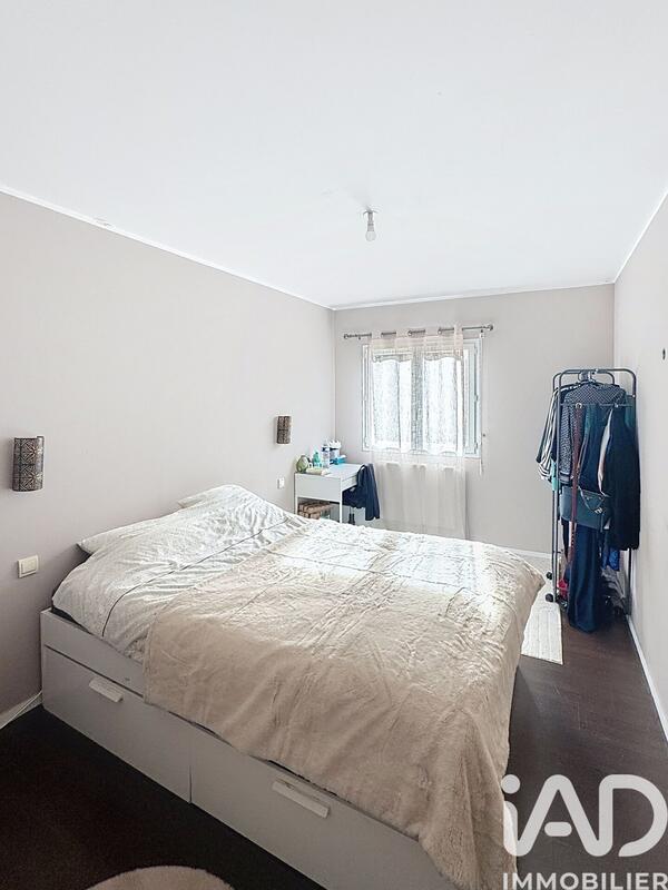 Maison - 98 m² - 4 pièces