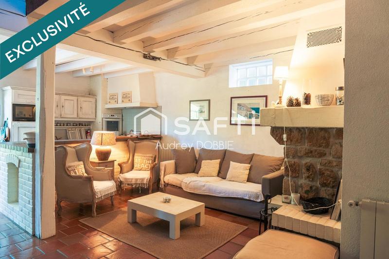 Maison - 204 m² - 8 pièces