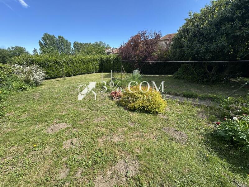 Maison de village - 210 m² - 8 pièces