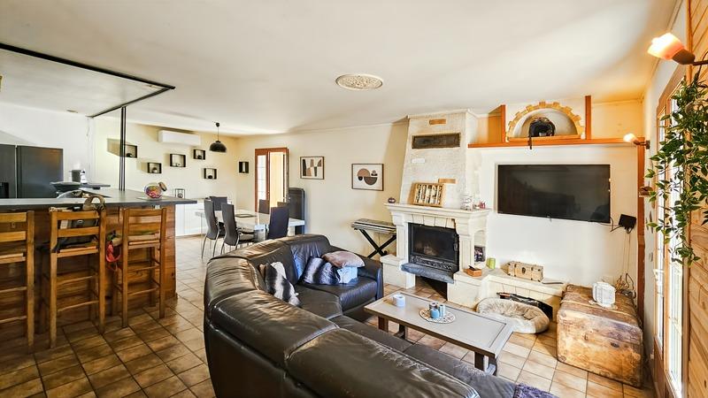 Maison - 103 m² - 4 pièces