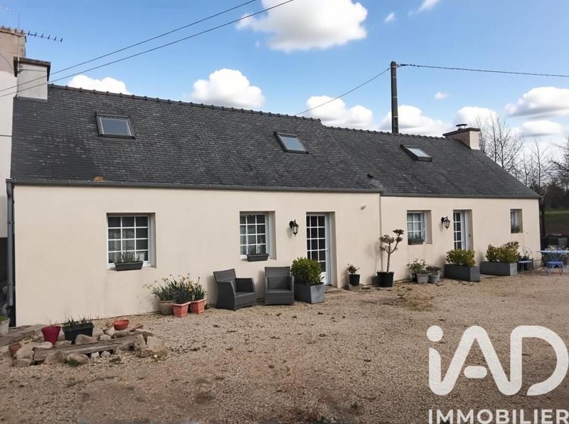 Maison - 90 m² - 4 pièces