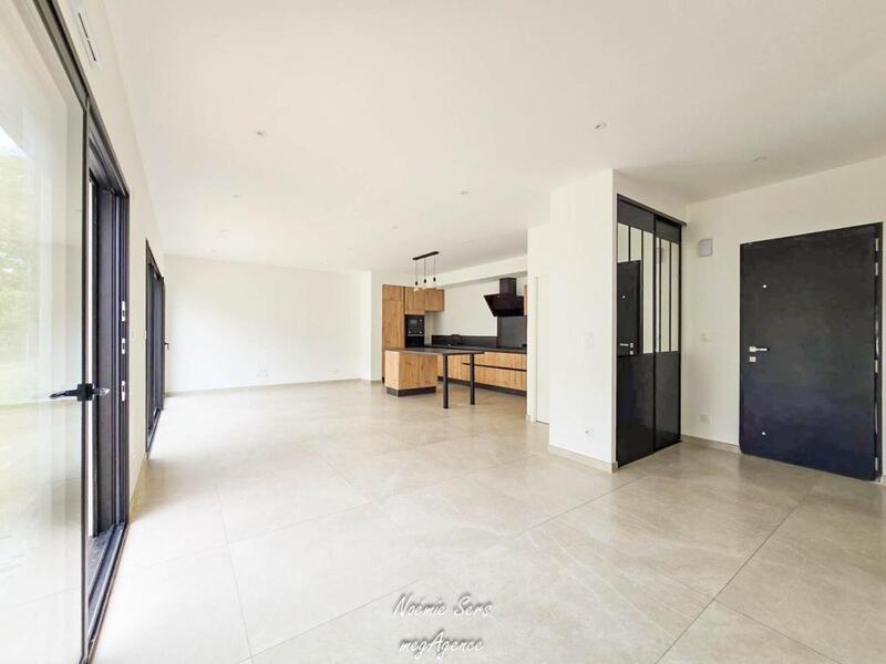 Maison - 133 m² - 6 pièces