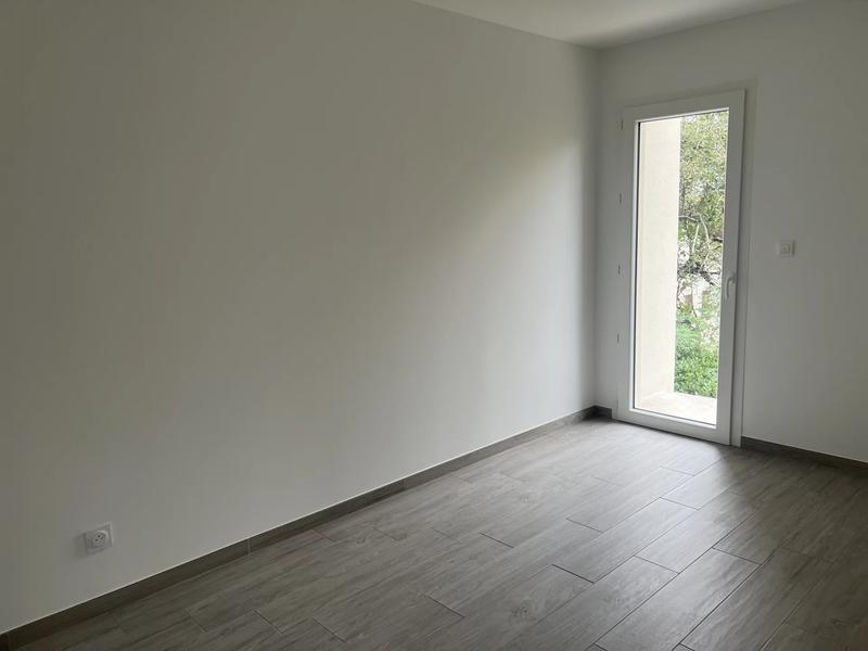 Maison - 96 m² - 5 pièces