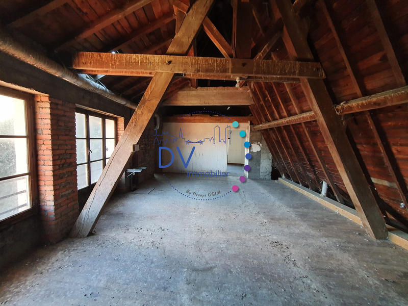 Appartement - 268 m² - 6 pièces