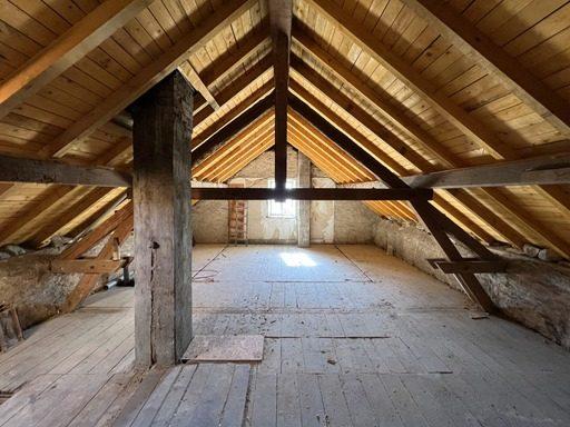 Maison - 140 m² - 7 pièces