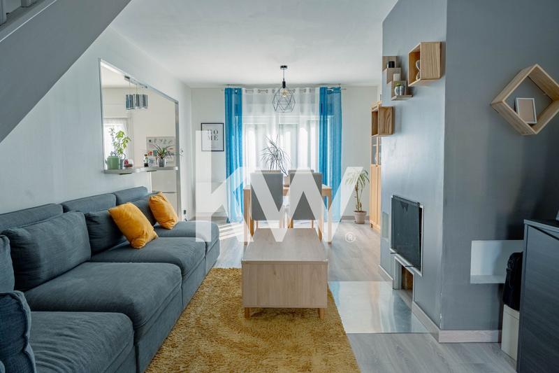 Maison - 104 m² - 5 pièces