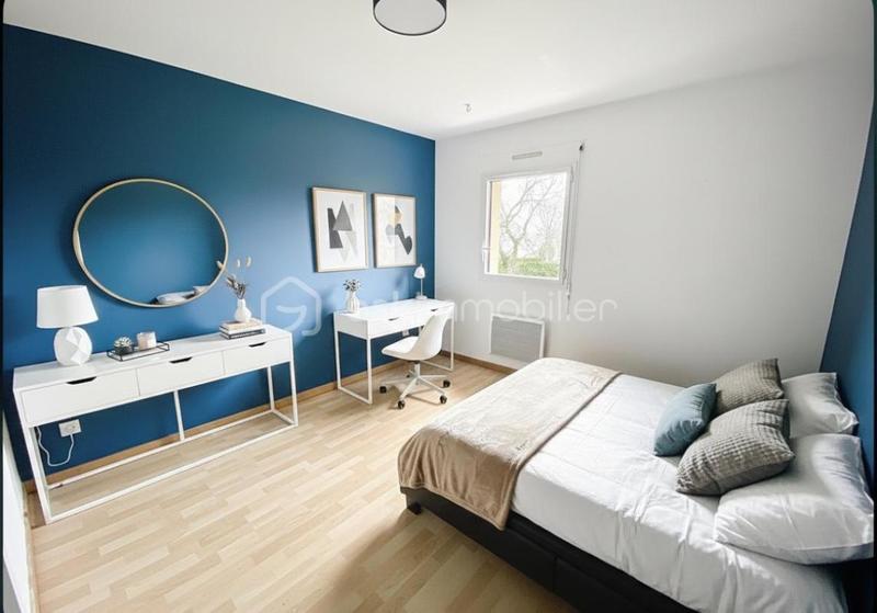 Maison - 230 m² - 10 pièces