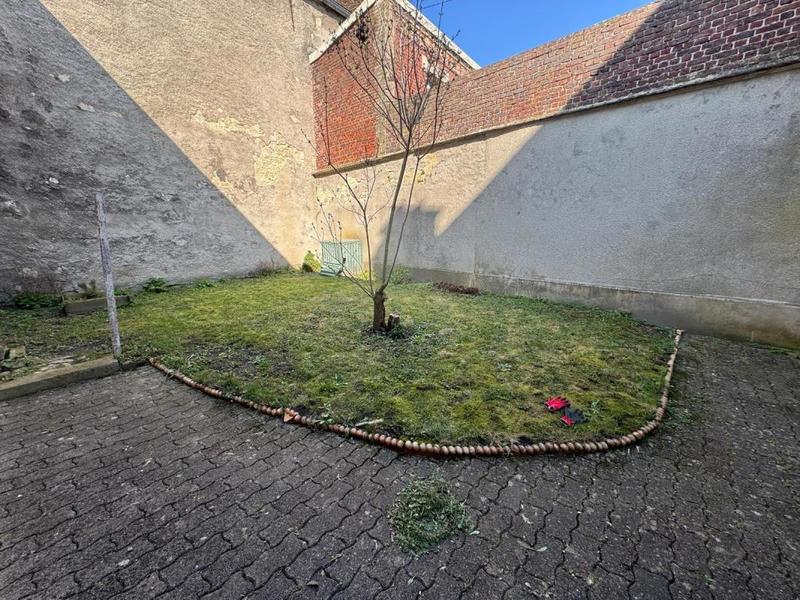 Maison - 180 m² - 7 pièces