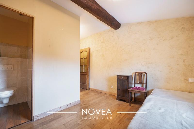 Maison ancienne - 298 m² - 8 pièces