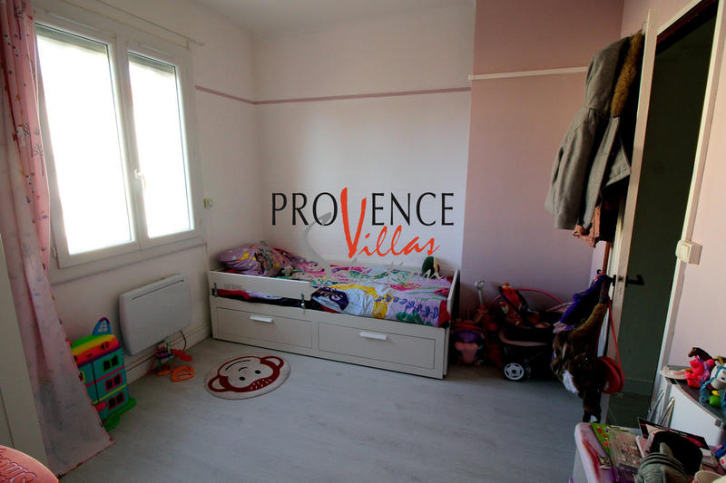 Appartement - 65 m² - 4 pièces