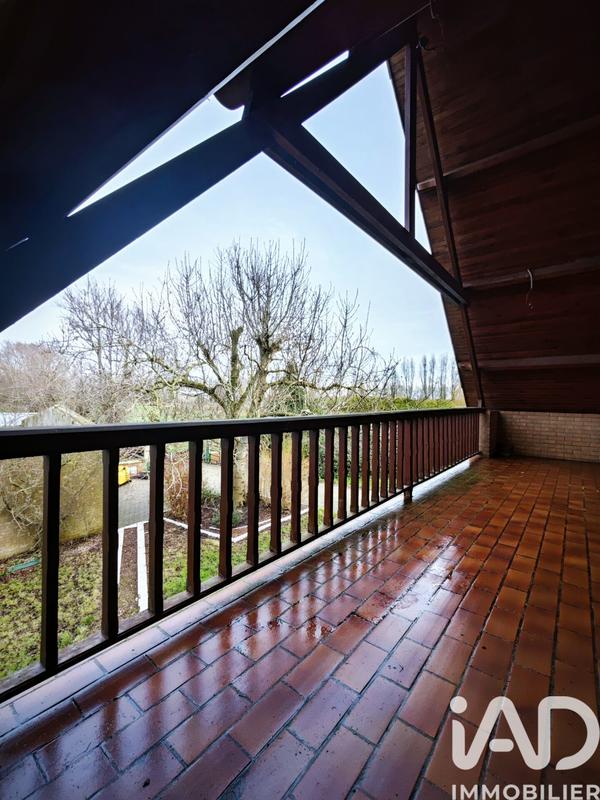 Maison - 217 m² - 8 pièces