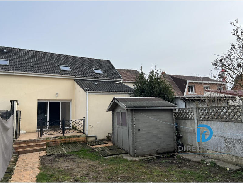 Maison - 95 m² - 5 pièces