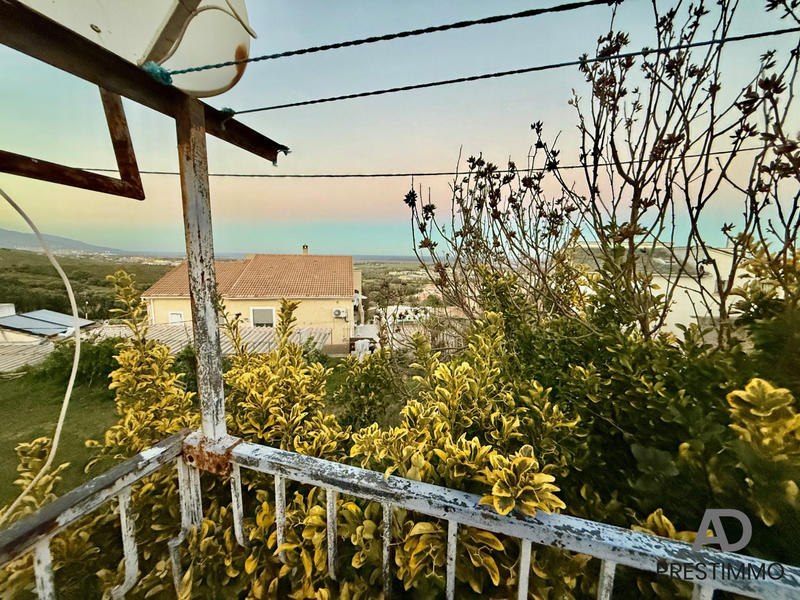 Maison traditionnelle - 69 m² - 3 pièces