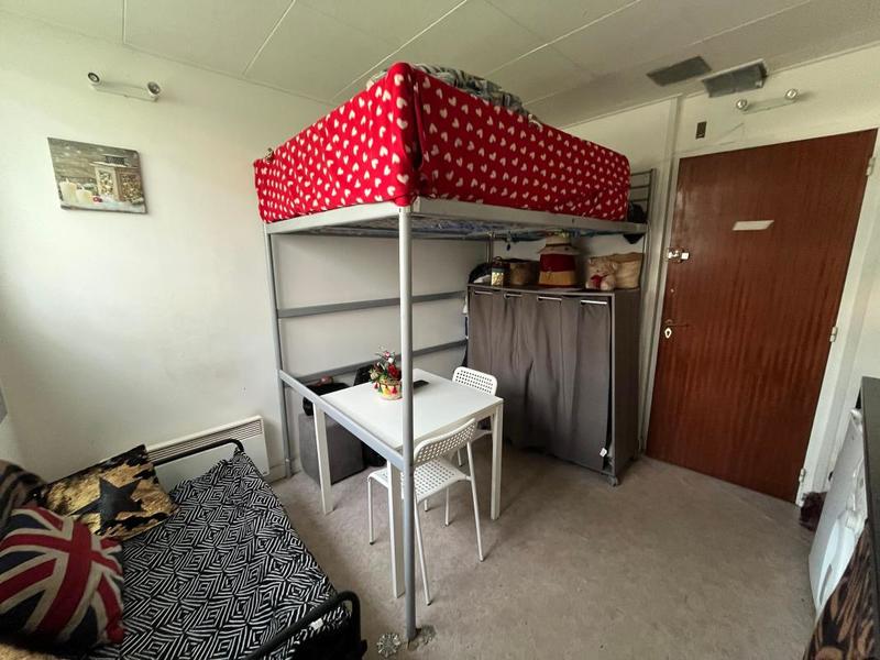 Appartement - 10 m² - 2 pièces