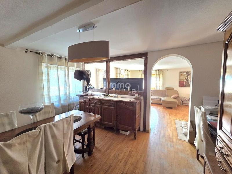 Maison - 170 m² - 6 pièces