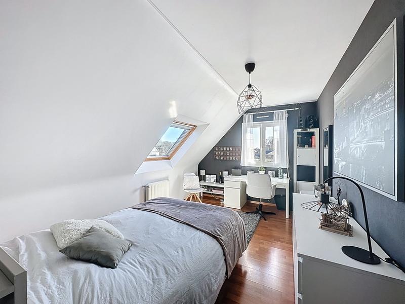 Maison - 138 m² - 7 pièces