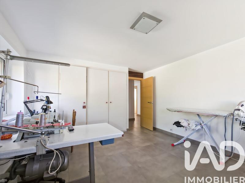 Maison - 315 m² - 9 pièces