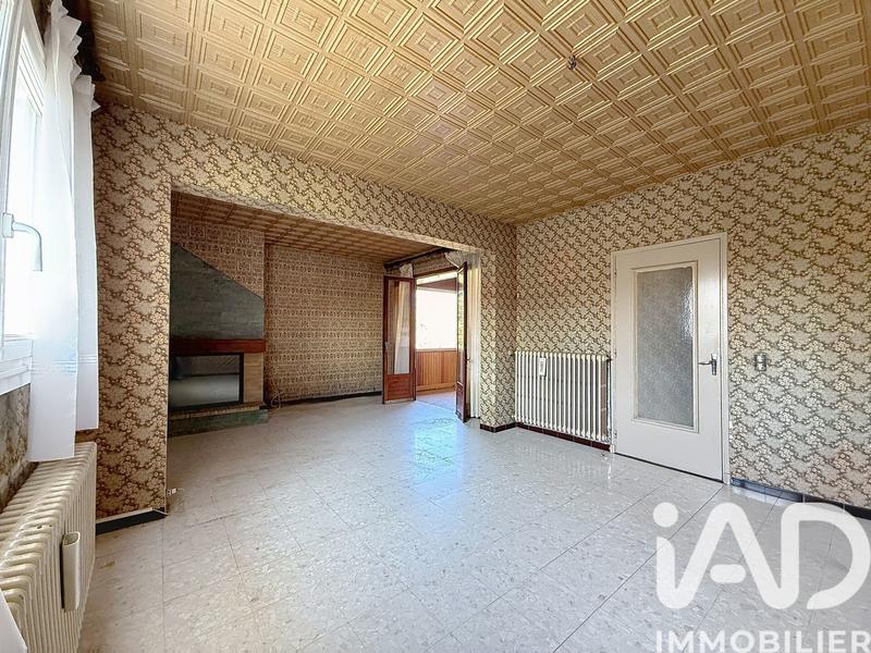 Maison - 199 m² - 7 pièces