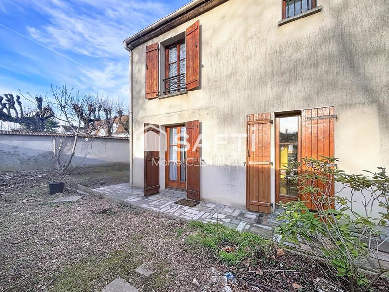 Maison - 92 m² - 5 pièces
