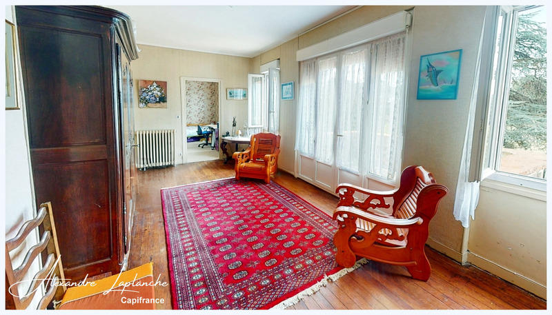 Maison de maîtres - 402 m² - 12 pièces