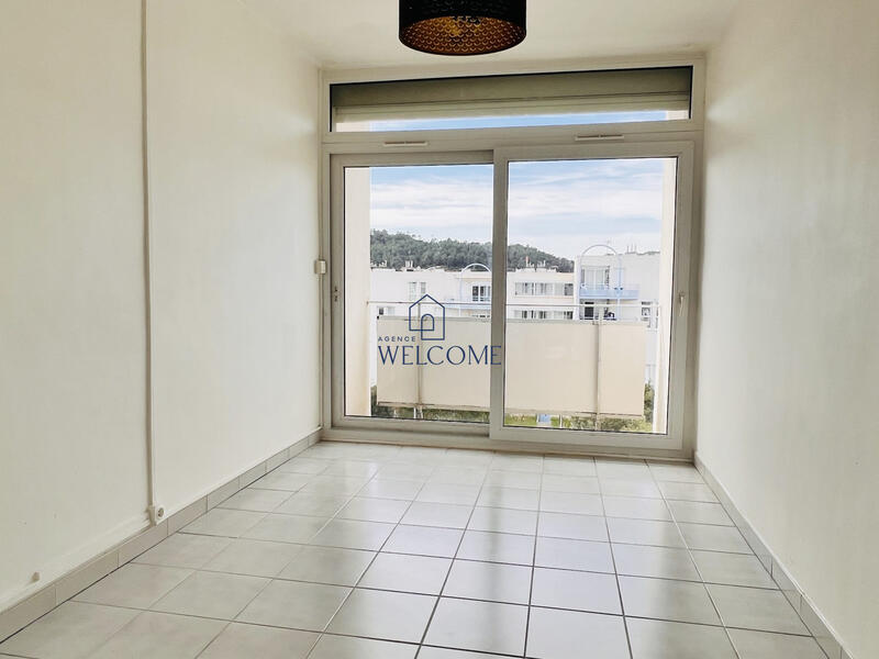 Appartement - 64 m² - 4 pièces