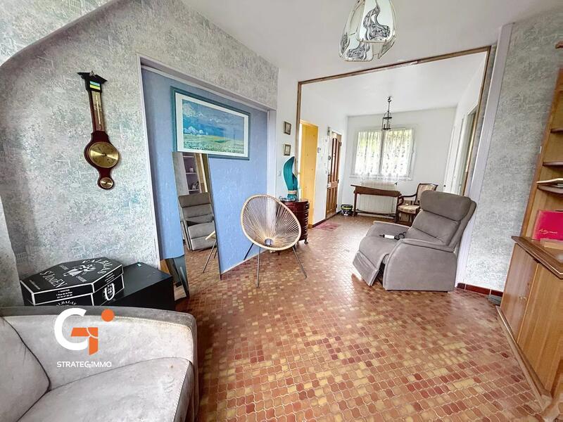 Maison - 137 m² - 5 pièces