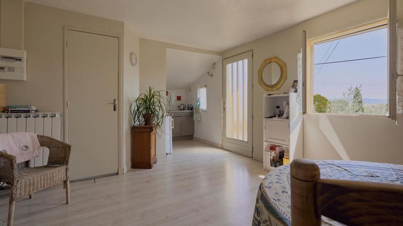 Maison - 380 m² - 10 pièces