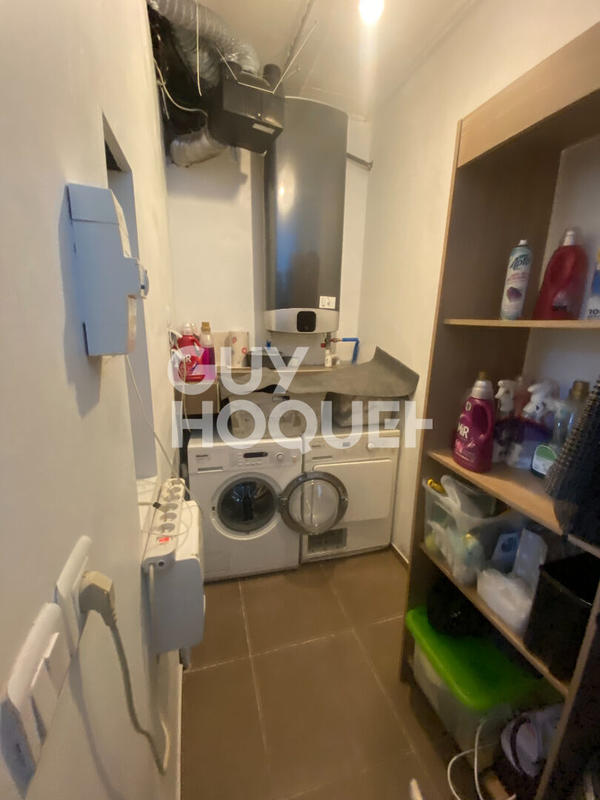 Maison - 92 m² - 5 pièces