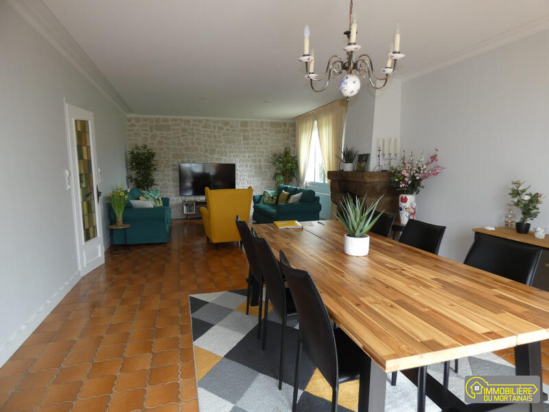 Maison - 128 m² - 5 pièces