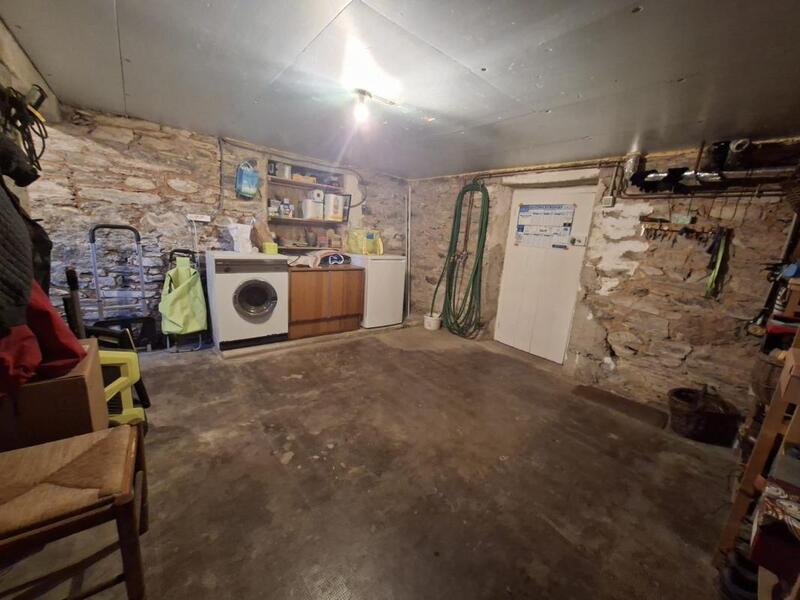 Maison - 137 m² - 5 pièces