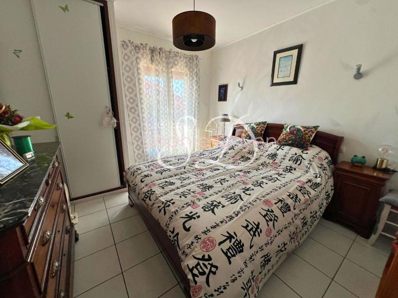 Maison - 111 m² - 4 pièces