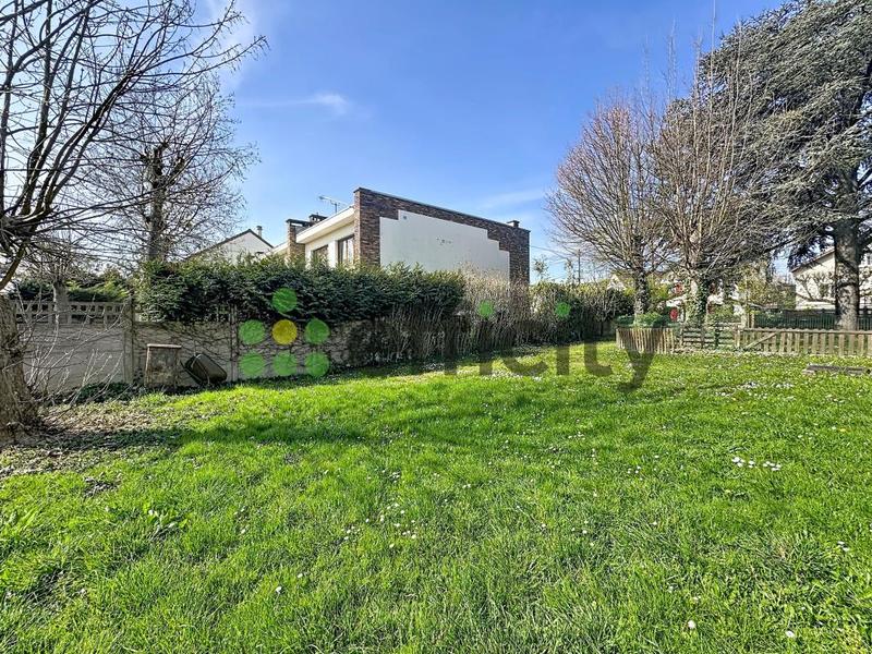 Terrain constructible - 370 m²