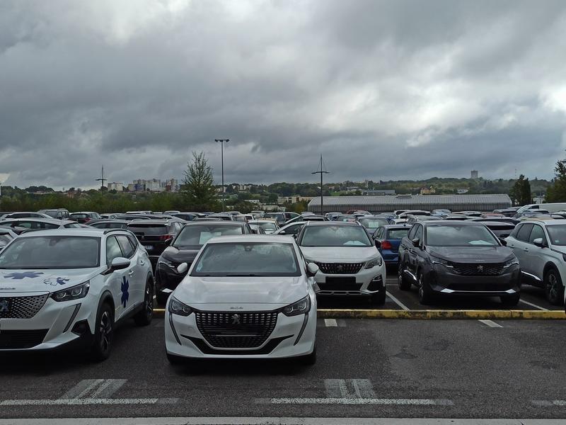 Local commercial - 4 390 m²