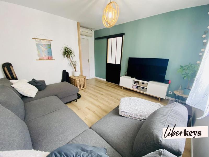 Pavillon - 120 m² - 7 pièces