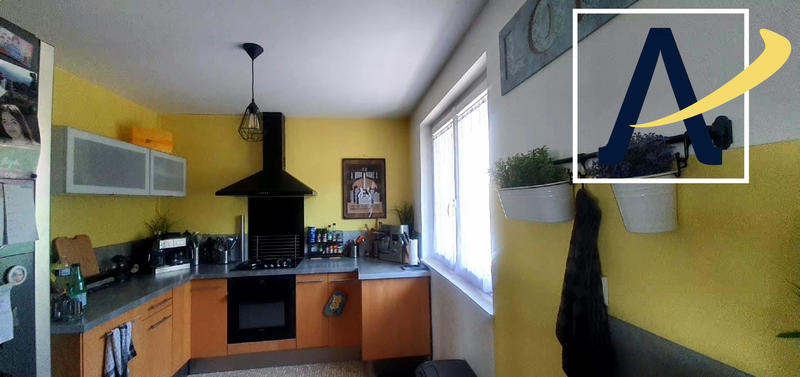 Maison - 101 m² - 5 pièces