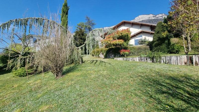 Villa - 214 m² - 7 pièces