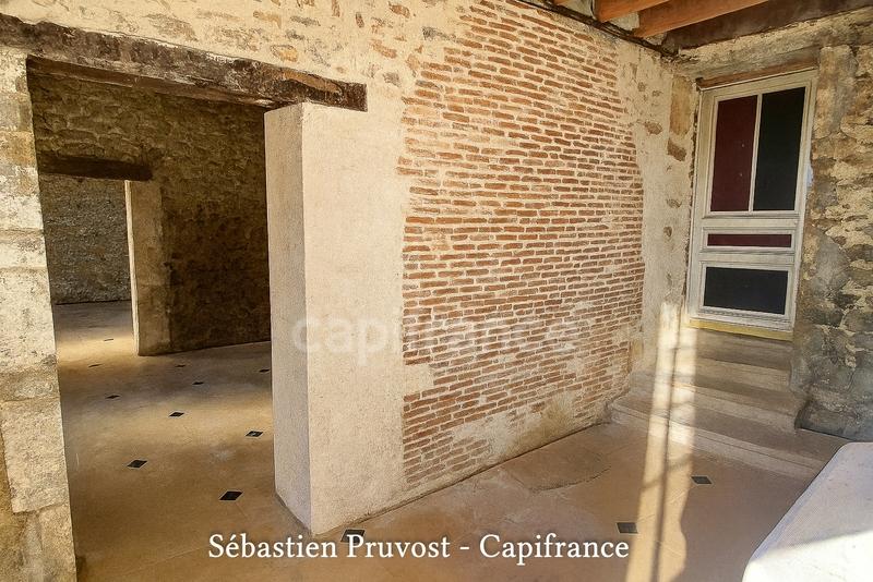 Propriété - 315 m² - 12 pièces