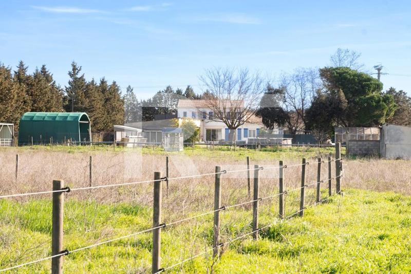 Maison - 198 m² - 9 pièces