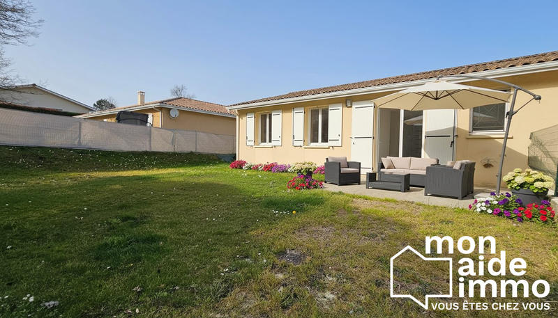 Maison - 90 m² - 5 pièces