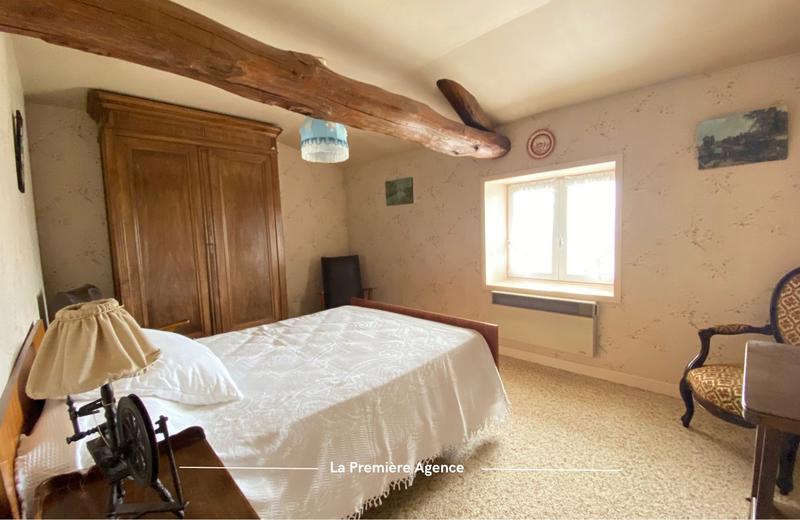 Maison - 185 m² - 8 pièces