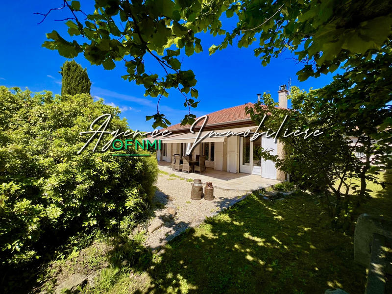 Villa - 192 m² - 7 pièces