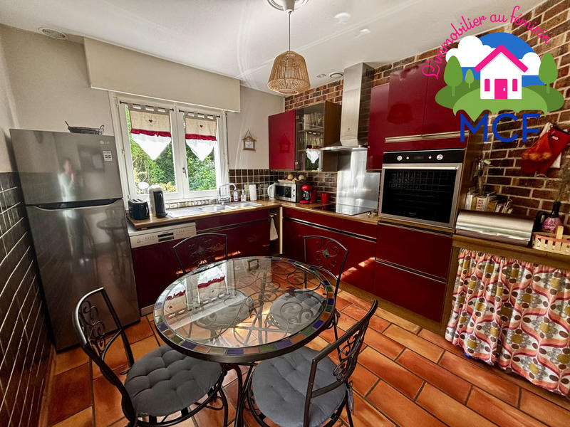 Maison traditionnelle - 140 m² - 5 pièces