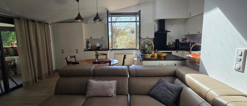 Maison - 88 m² - 3 pièces