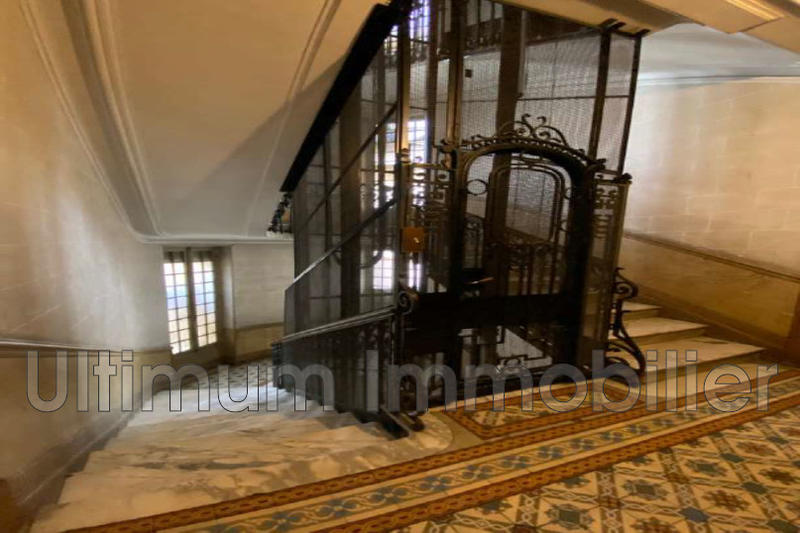 Appartement - 146 m² - 6 pièces