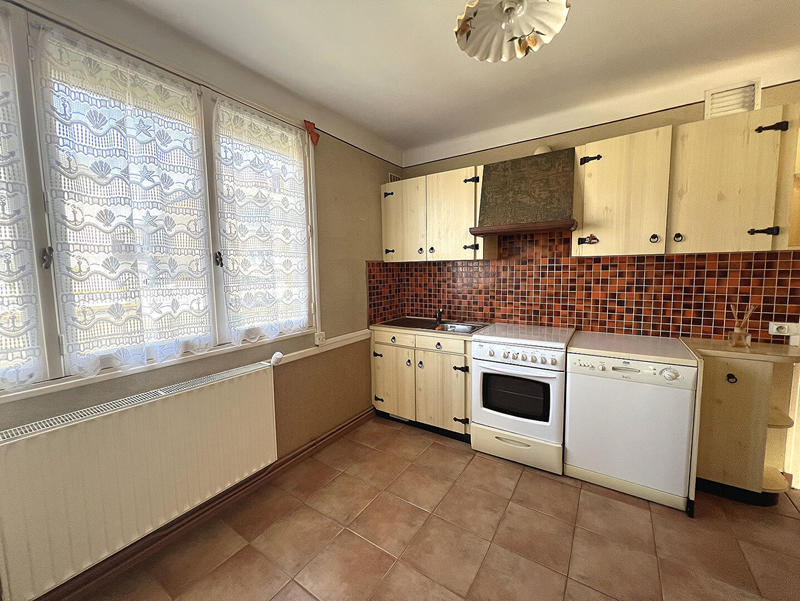 Maison - 84 m² - 5 pièces